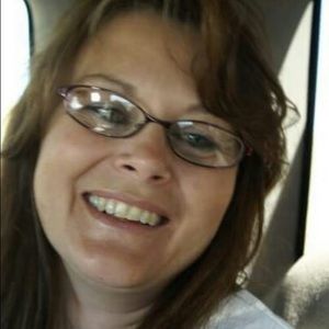 Meet your Posher, Debbie